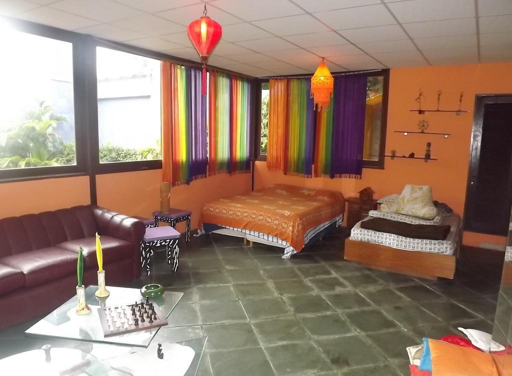 Acomodação com café da manhã  Loft Jardim Botanico *